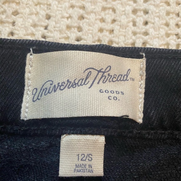 Women's High-Rise Flare Jeans - Universal Thread Black Wash 12 Short - Picture 4 of 8